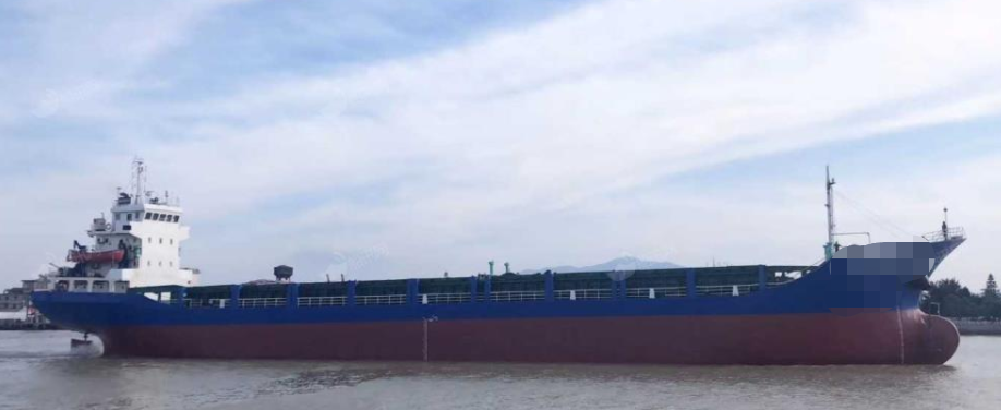 出售: 【多用途船】4400吨，2004年浙江造，编号：B22041602