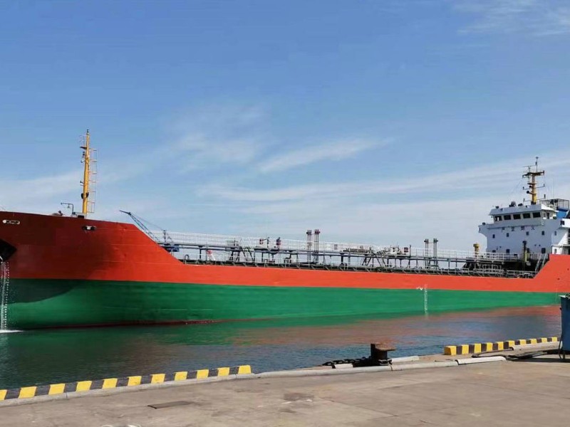 售：2010年近海3600吨一级油船