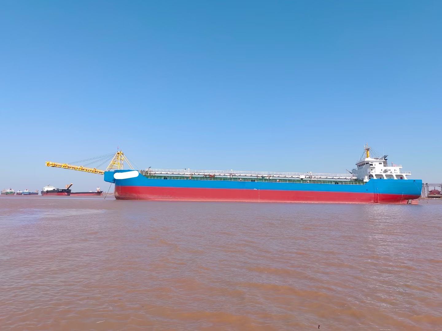 出售11000吨自吸自卸沙船