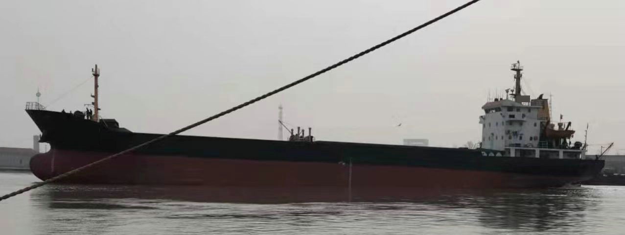 售：2005年近海3200吨散货船