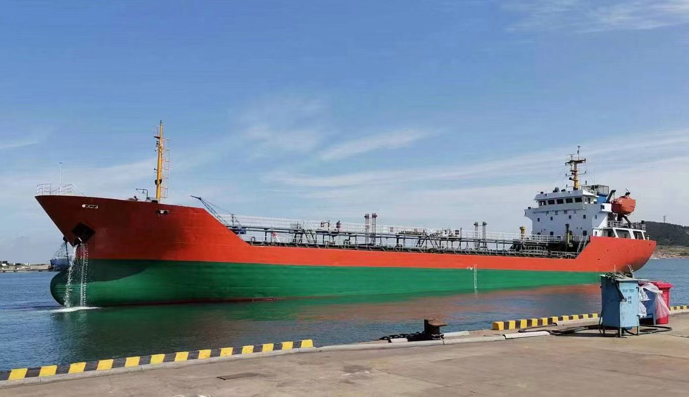 出售2021年国内CCS新造12000吨双壳成品油船