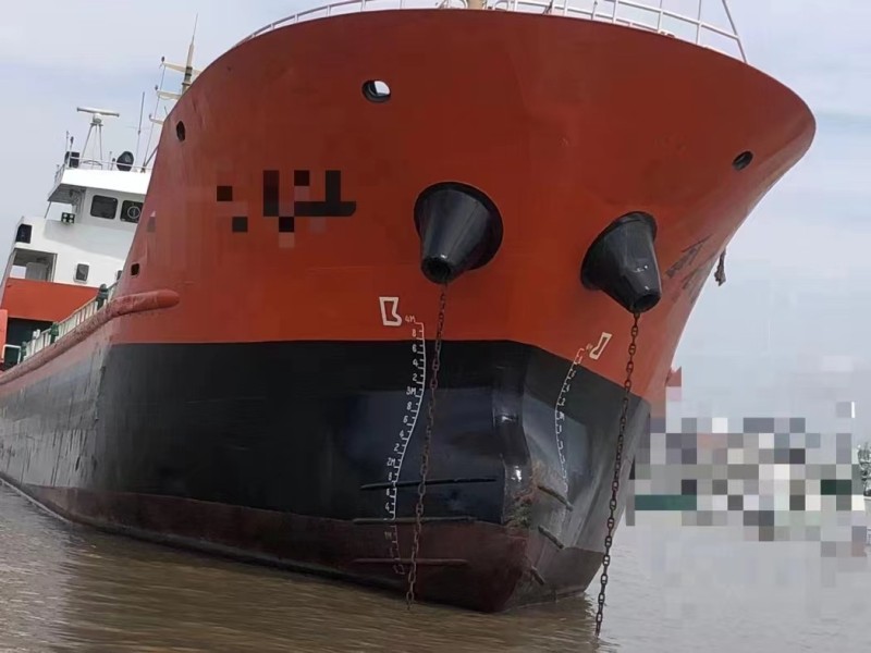 出售2012年近海1000吨双底双壳三级油船