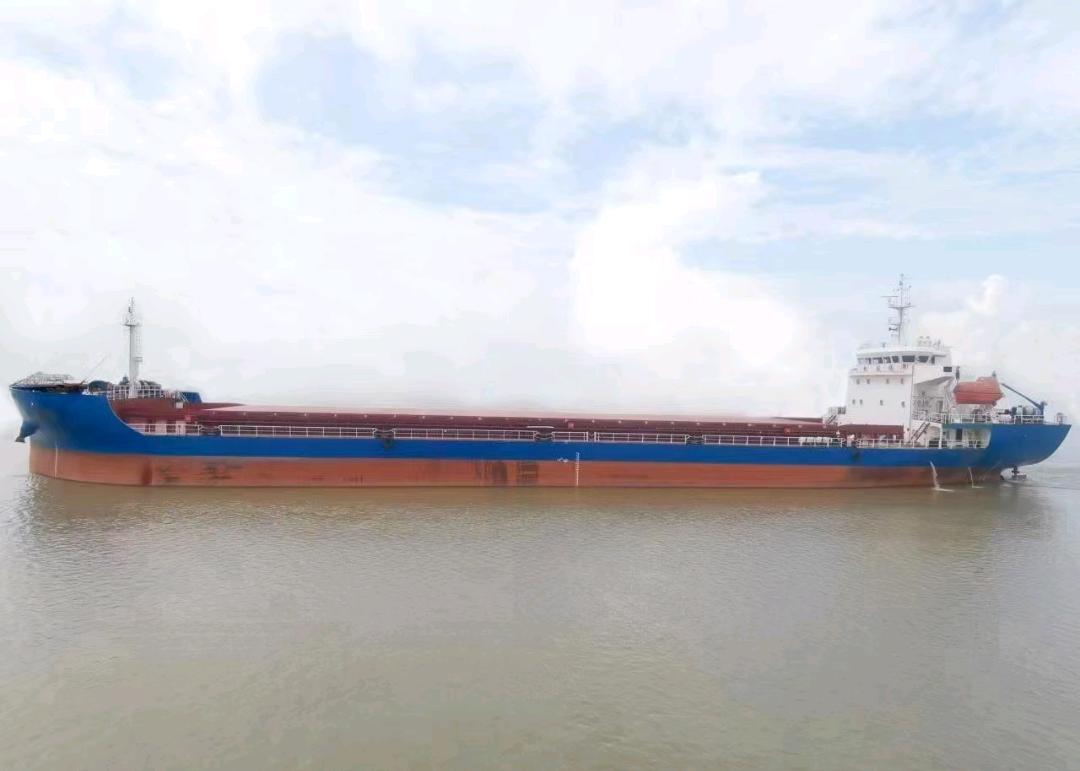 出售：7358吨浅吃水近海散货船 2021年江苏南通ZC完工