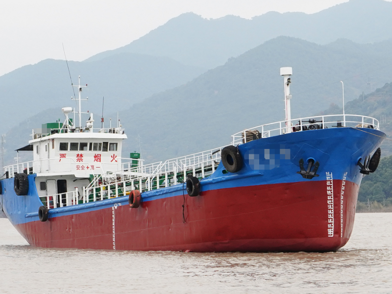 出售:【油船】498吨，2003年，浙江造，交通部运力