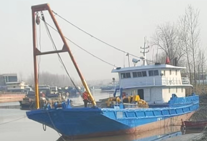 出租出售:【起锚船】起锚10吨，2010年，江苏造
