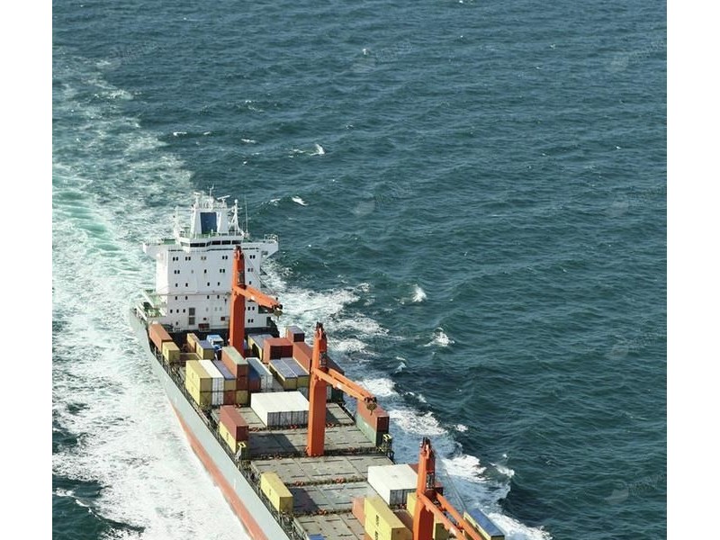 出售17000吨多用途集装箱船