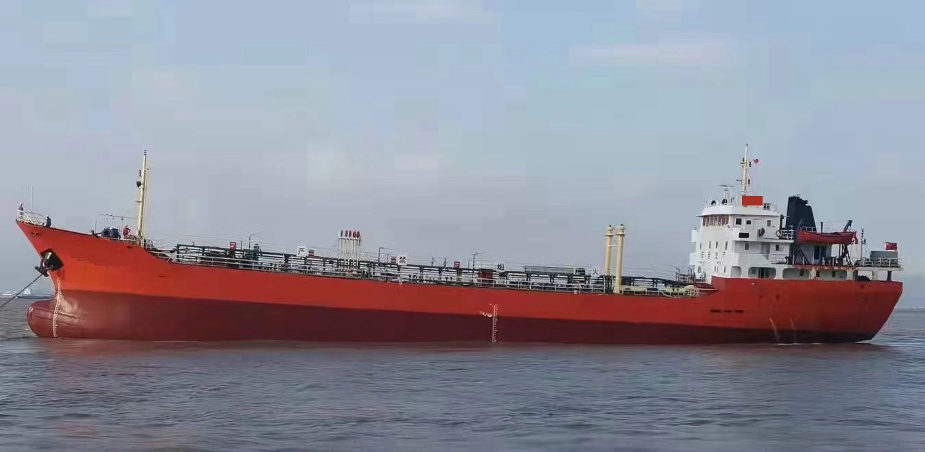 售：4300吨油船运力指标