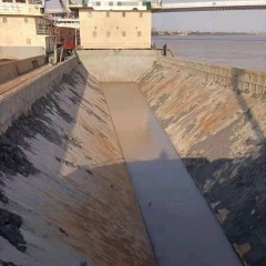 出售： 装1500立方开体泥驳船 2012年12月浙江博海船业ZC完工图2