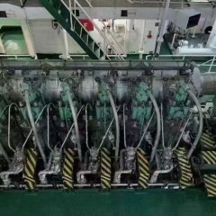 出售4000吨全回转起重船图1