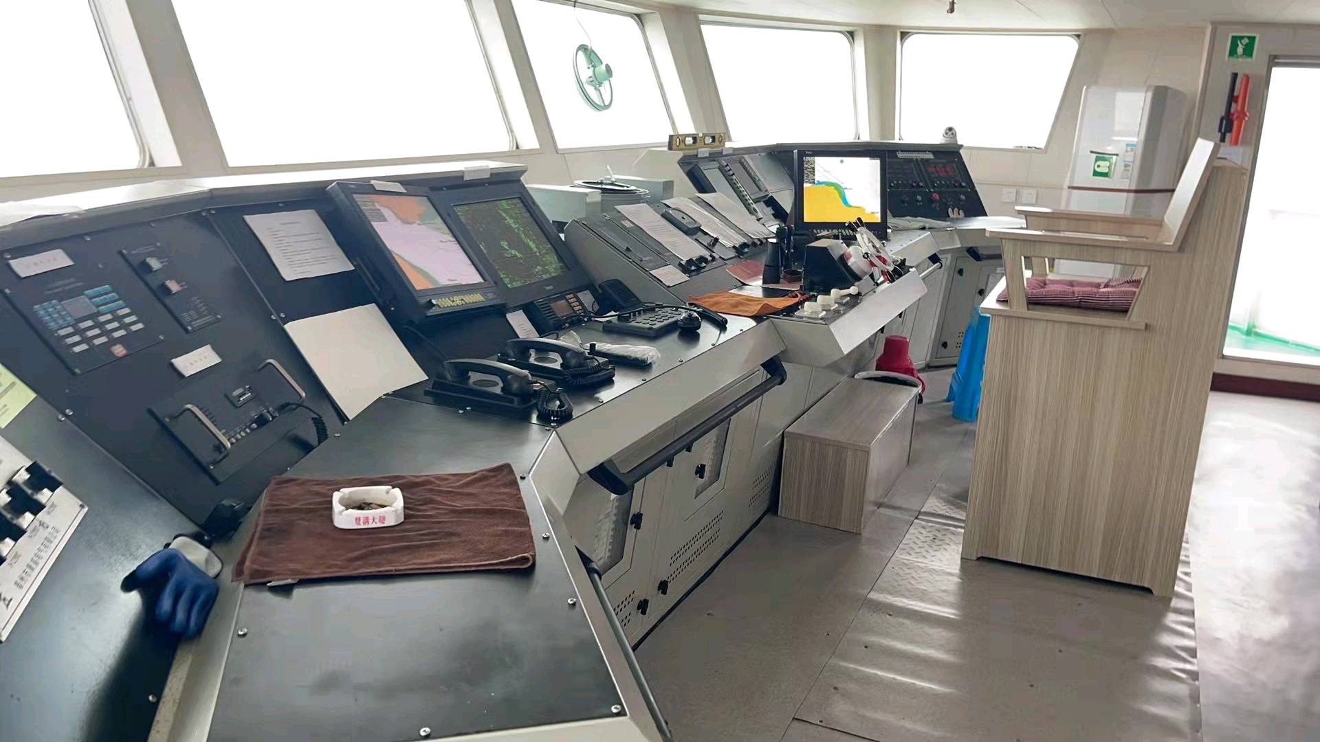 出售2021年造沿海7600吨散货船