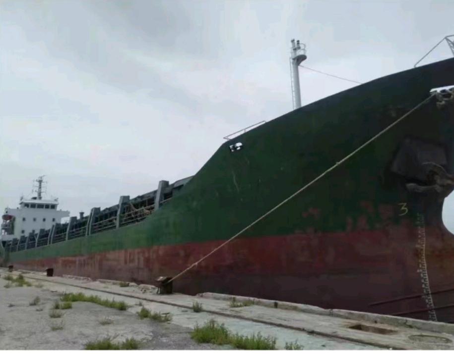出售2004年浙江造4430吨多用途船