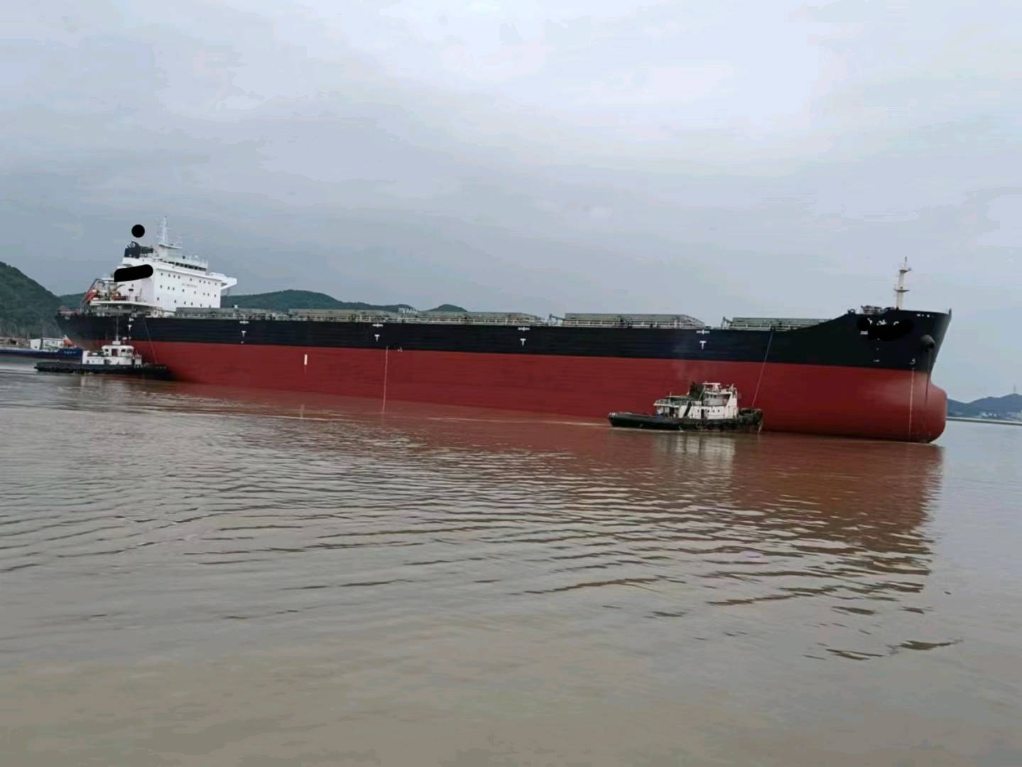 出售2011年造65000吨内外贸兼营散货船
