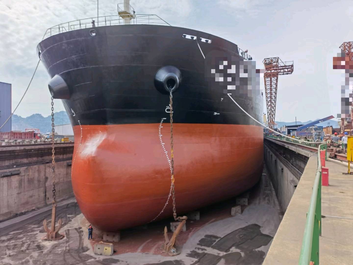 出售： 内贸外经营散货 65500吨双壳散货船 2012年6月浙江CCS完工