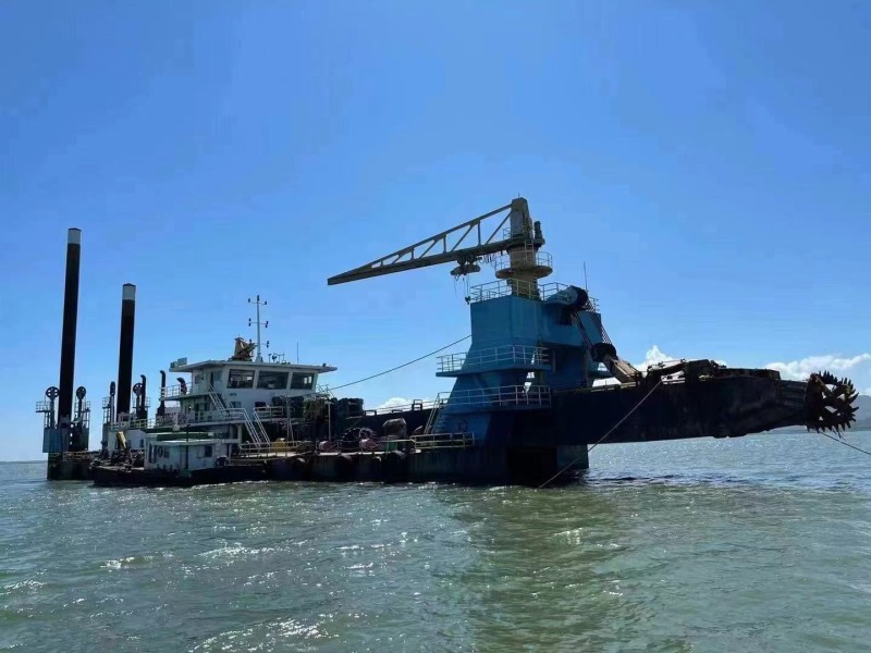 售：2009年沿海2200方绞吸式挖泥船