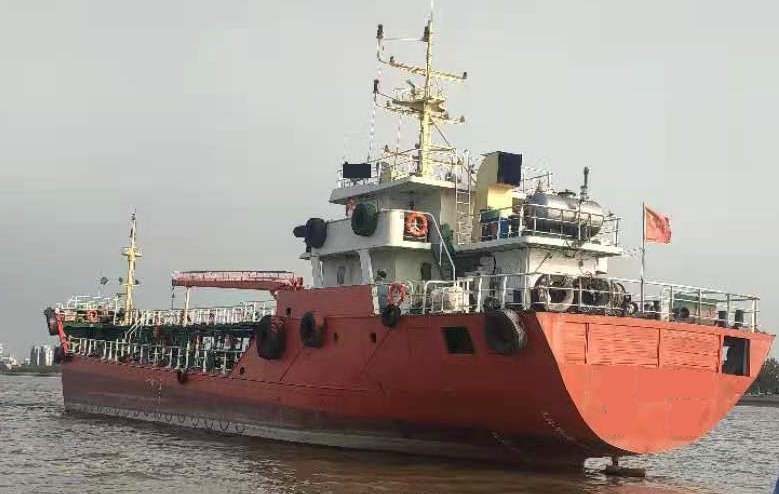售：2020年沿海1000吨双壳油船