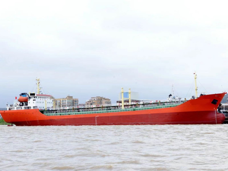售：2006年近海6600吨一级油船