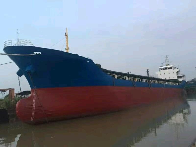 售4700吨干货船
