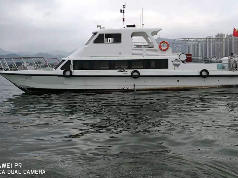 出售2017年造17米遮蔽航区玻璃钢交通船 快艇