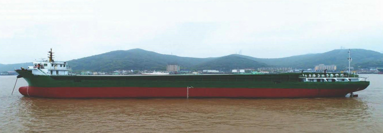 2004年2420吨沿海集装箱船