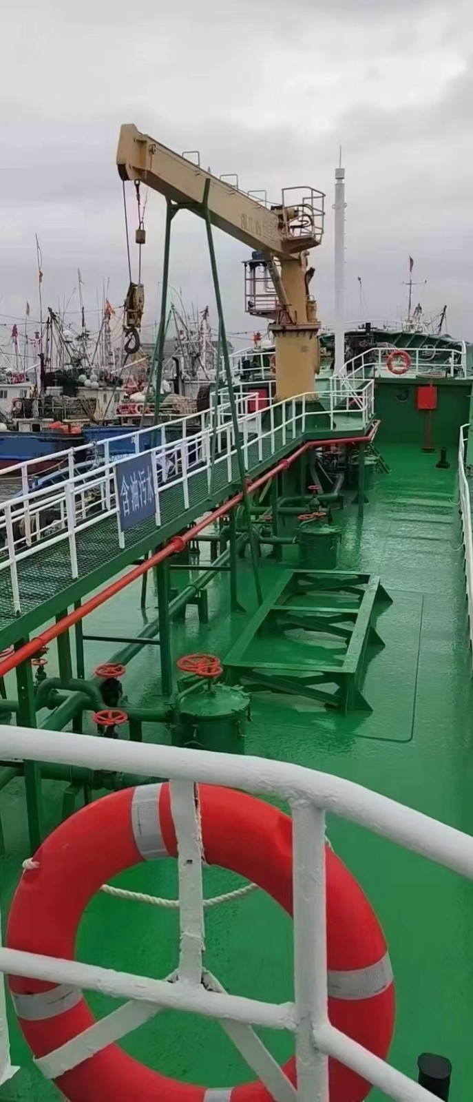 售;2001年沿海598吨双底单壳污油船