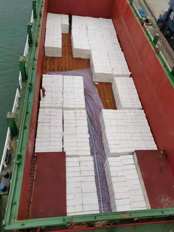 出售05年5000吨双壳多用途船