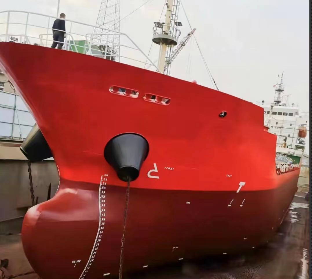 售2013年浙江造3950吨一级油船
