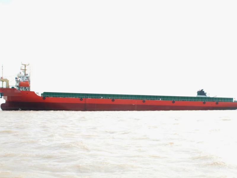 出售:【前驾前跳板甲板货船】15000吨，2023年浙江造