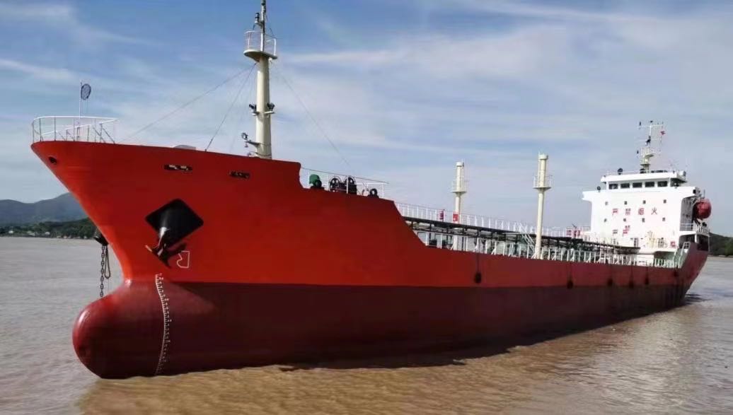 出售550吨双壳油船
