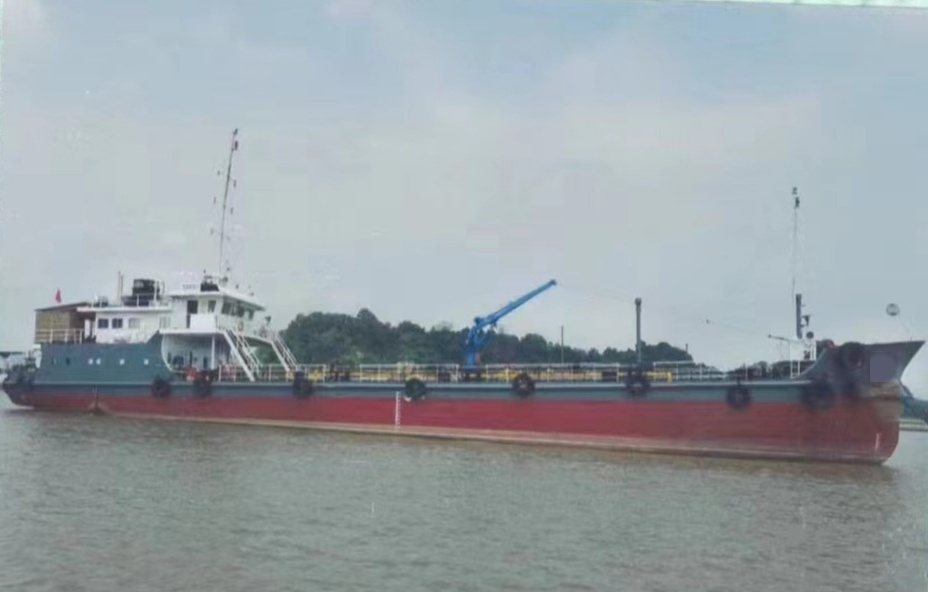 出售880吨沿海油船
