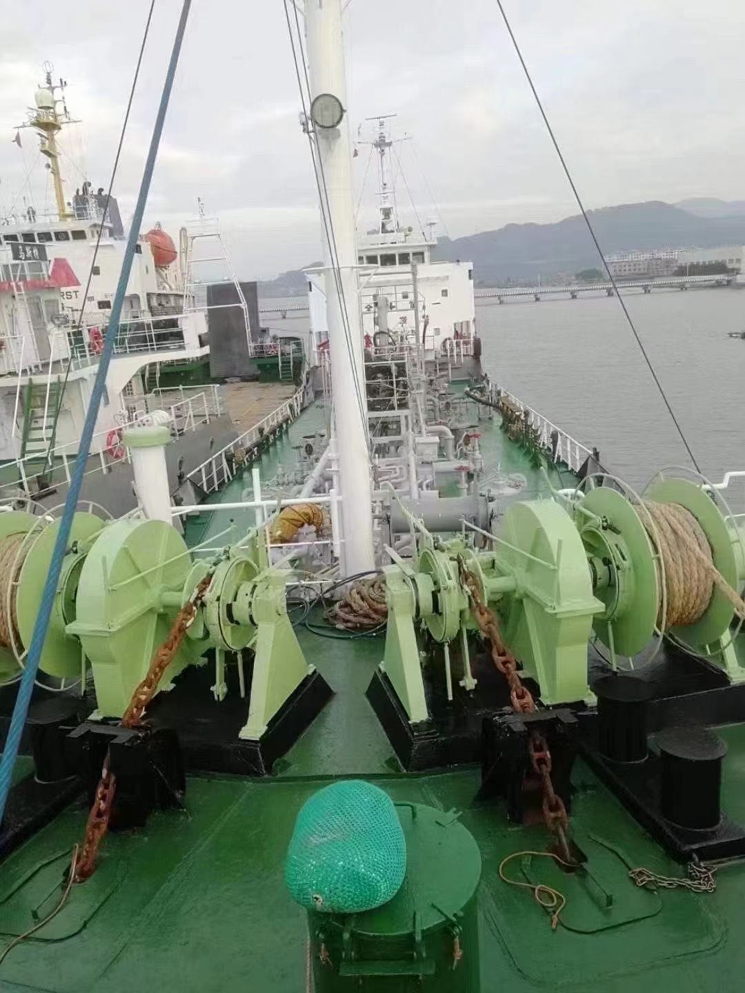 出售日本93年1200吨双壳不锈钢油船