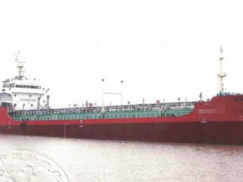 出售:【油船】4500吨，2012年浙江造交通部运力双底双壳
