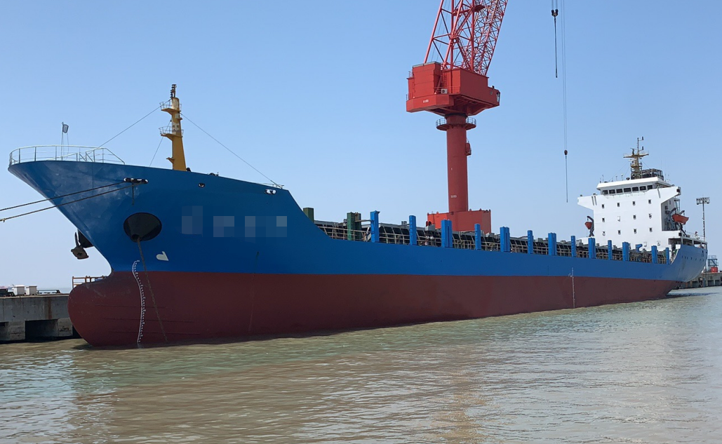 出售:【集装箱船】10300吨720TEU，2008年浙江造