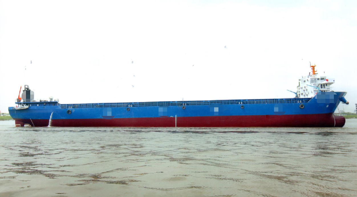 出售或出租:【集装箱船】10700吨，2017年江苏造