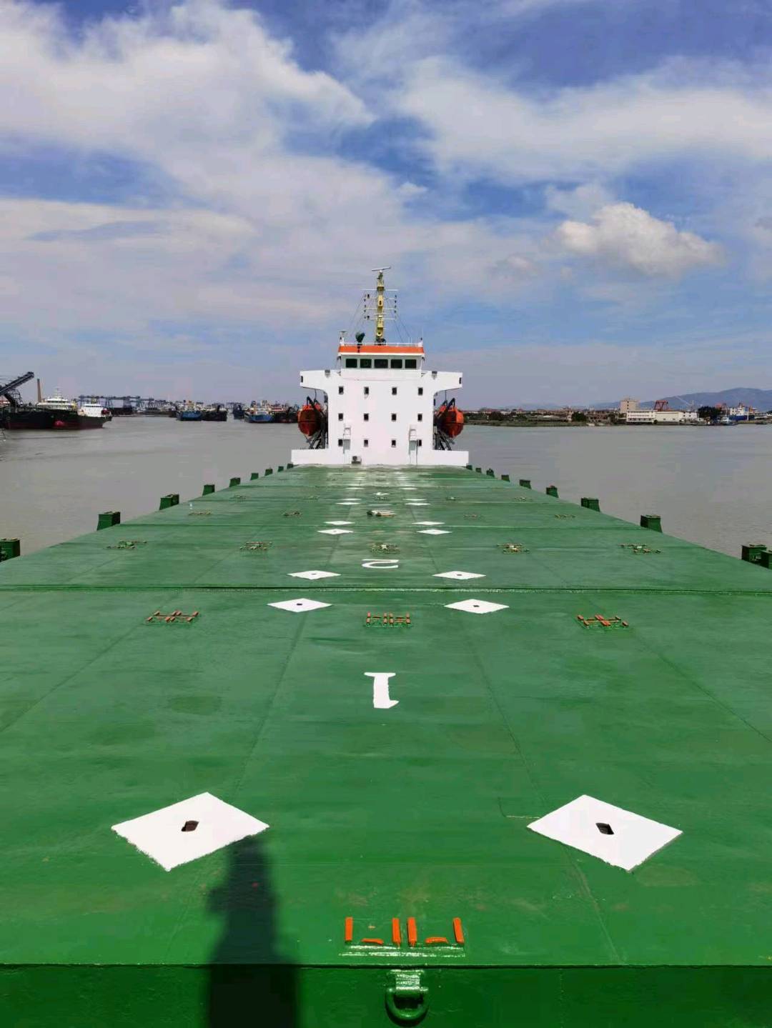 船东委托出售10300吨多用途集装箱船