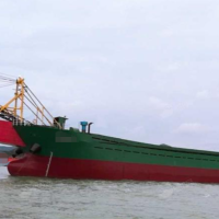 出售:【自卸砂船】4100吨，2019年江苏造