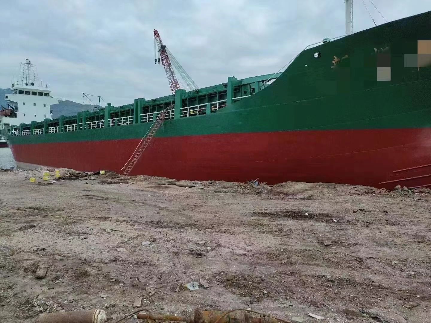 出售4433吨双壳多用途集装箱船