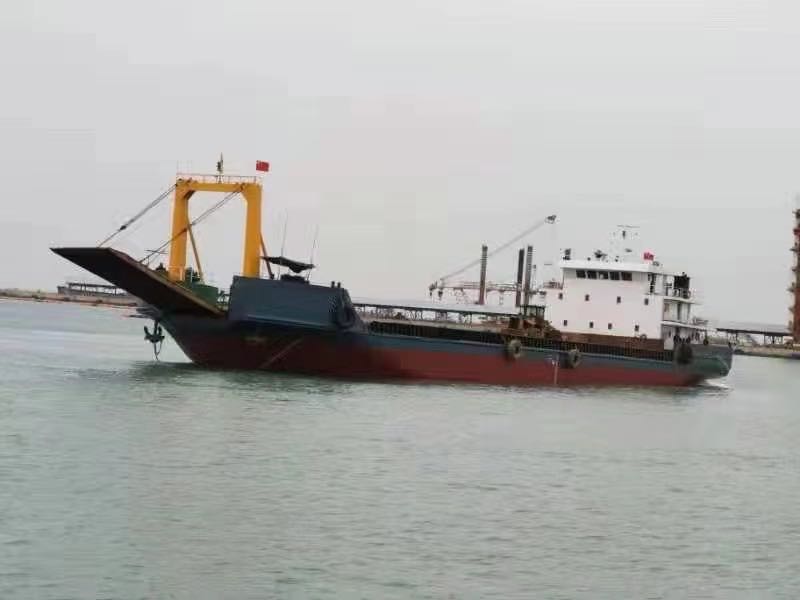 出售1600吨甲板船
