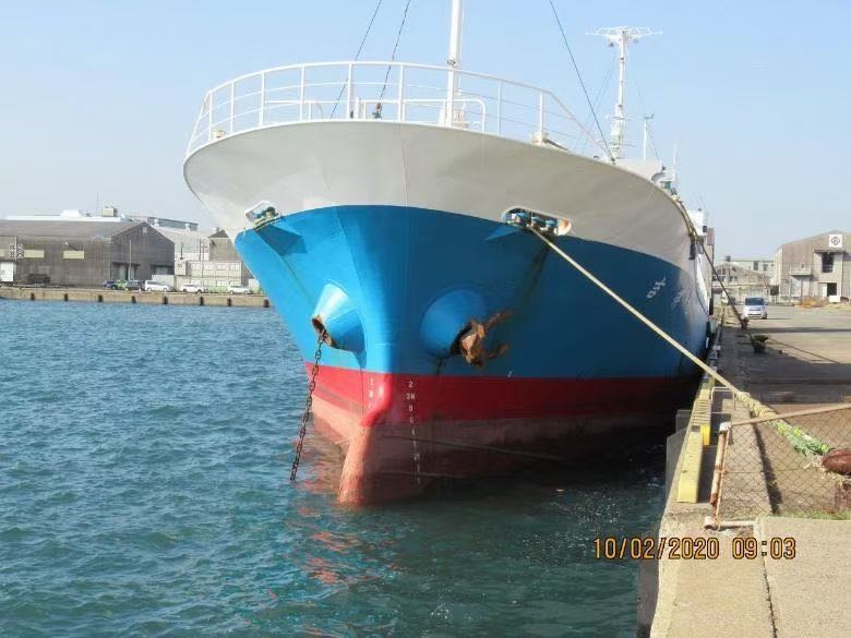 出售：92年日本造1500吨多用途船