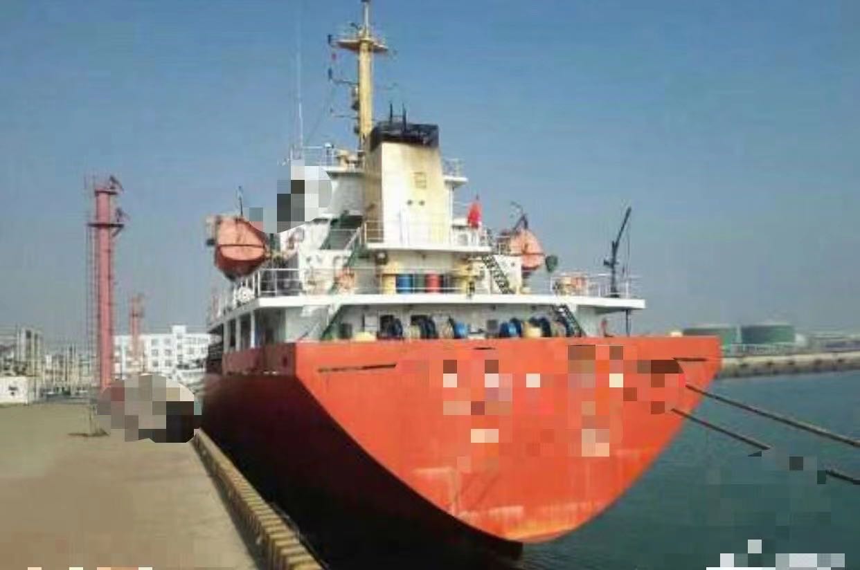 出售2012年油化船2000有加温