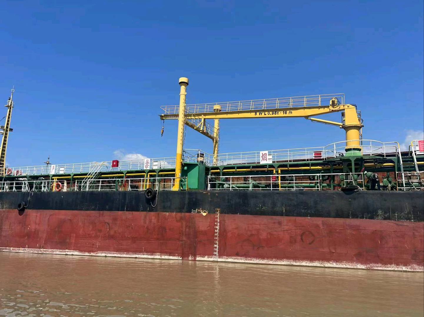 出售1000t，2000t，3000t油船