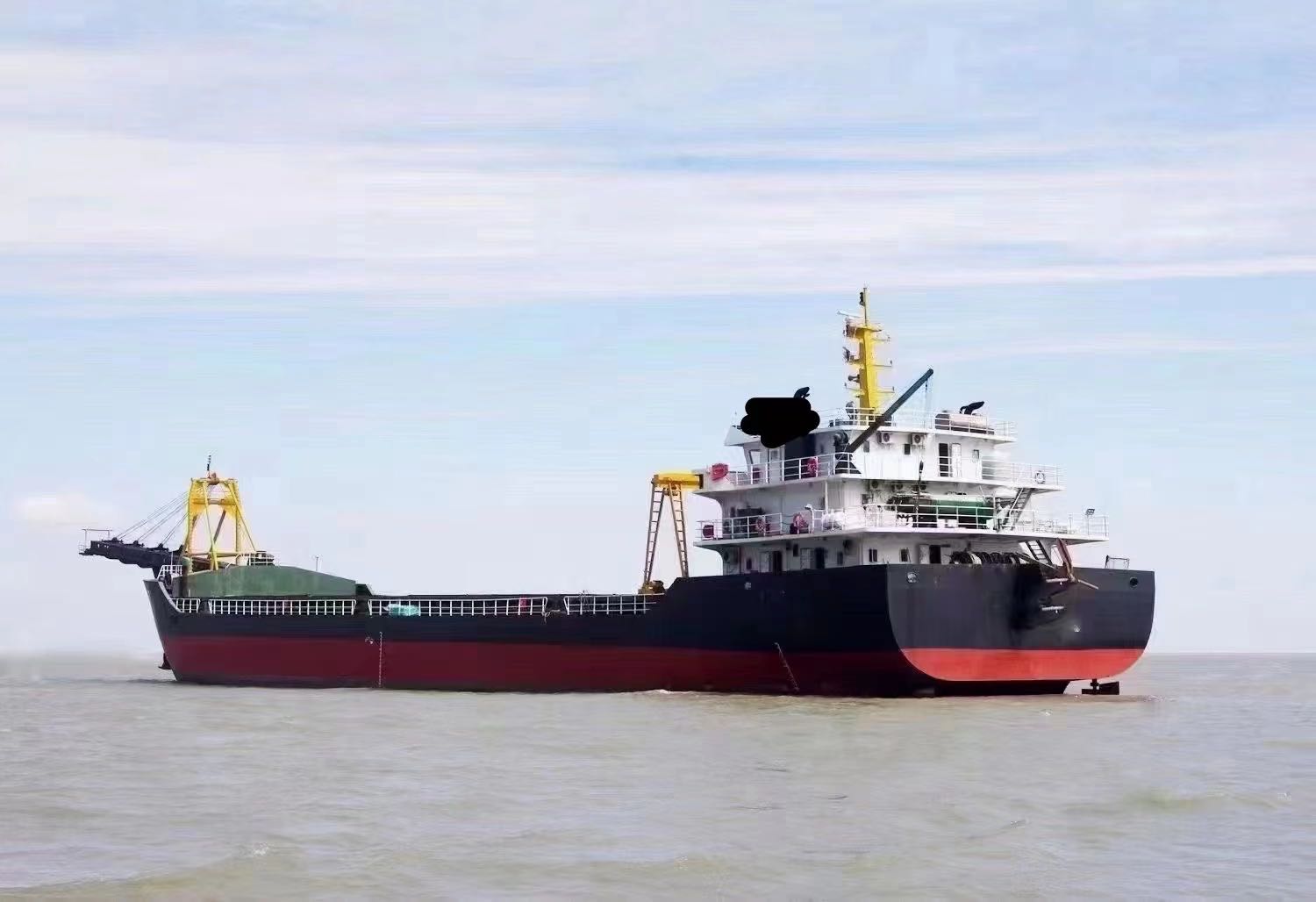 转让2015造证载7200吨自卸沙船