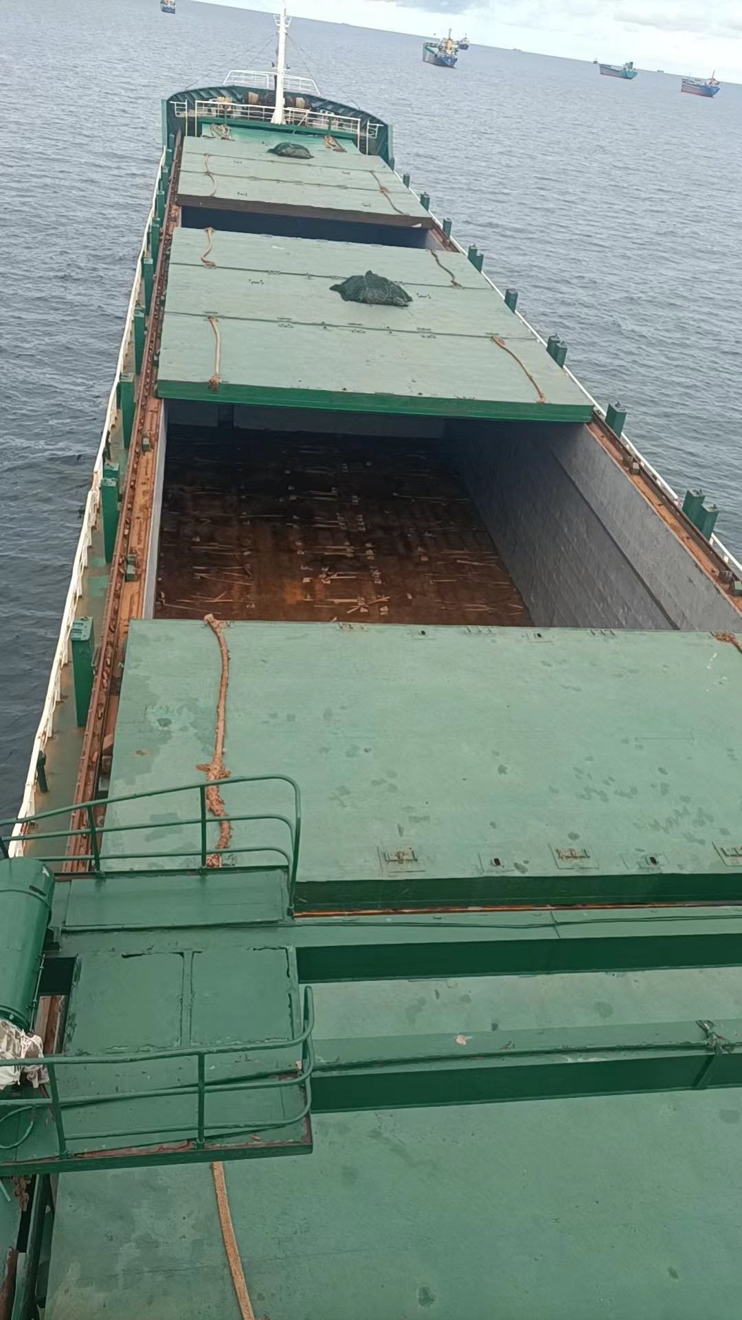 出售6300吨CCS双底双壳集装箱多用途船