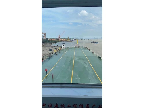出售35宽前驾甲板船图2
