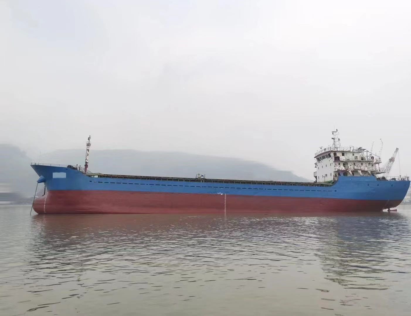 出售：3300吨散货船 2005年10月浙江台州建造 航   区:近海/CCS船级社