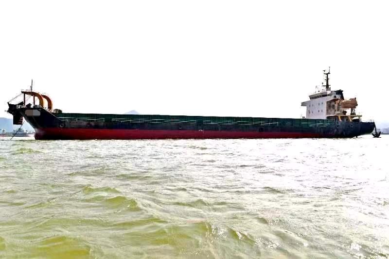 低价售、租：《吉船街375》 7500吨甲板驳船/前跳/后驾 2014年江苏ZC完工