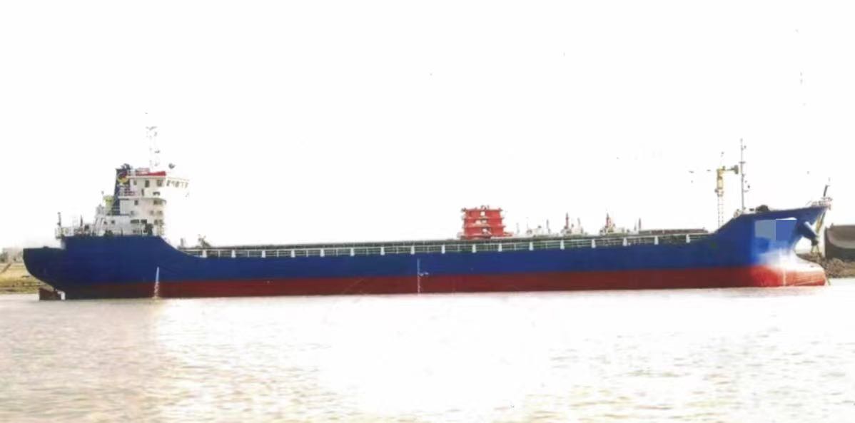 出售4500吨集装箱船 2010年12月建造/ 航  区:沿海/CCS船级社