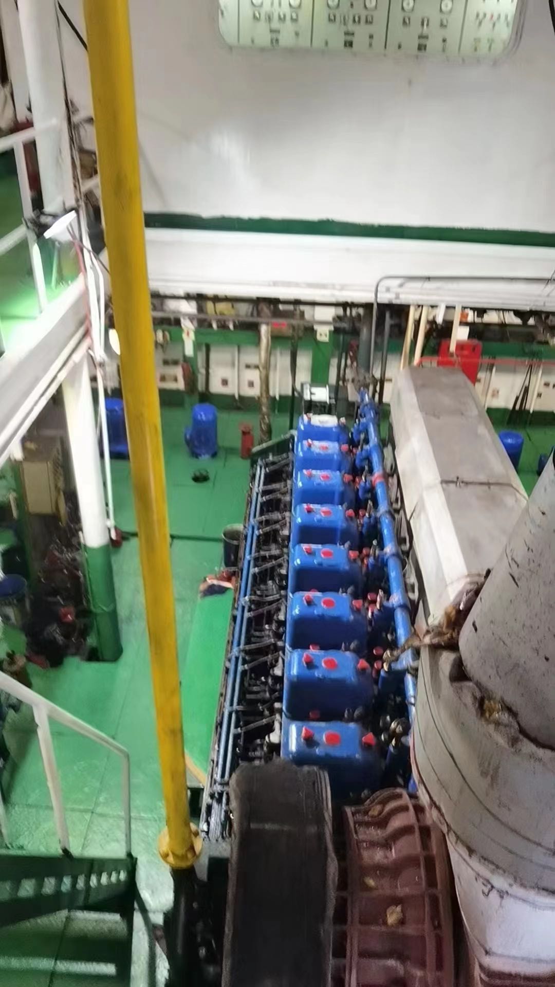 出售：6400吨双壳集装箱船 正常运量（箱）348TEU 2005年浙江象山建造 - 图片 4