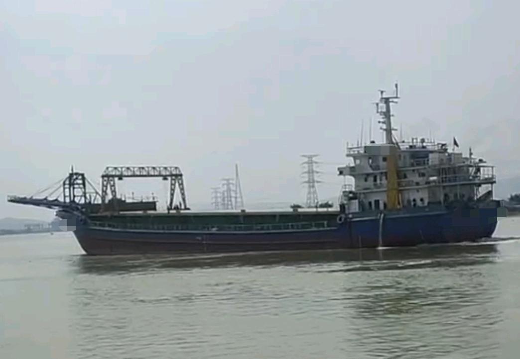 出售：《吉船街557》 4300吨自卸砂船不超水线 2017年福建龙海ZC完工