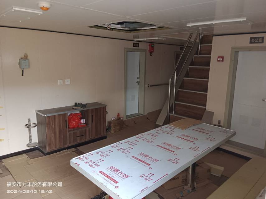 出售/出租2500ps拖轮