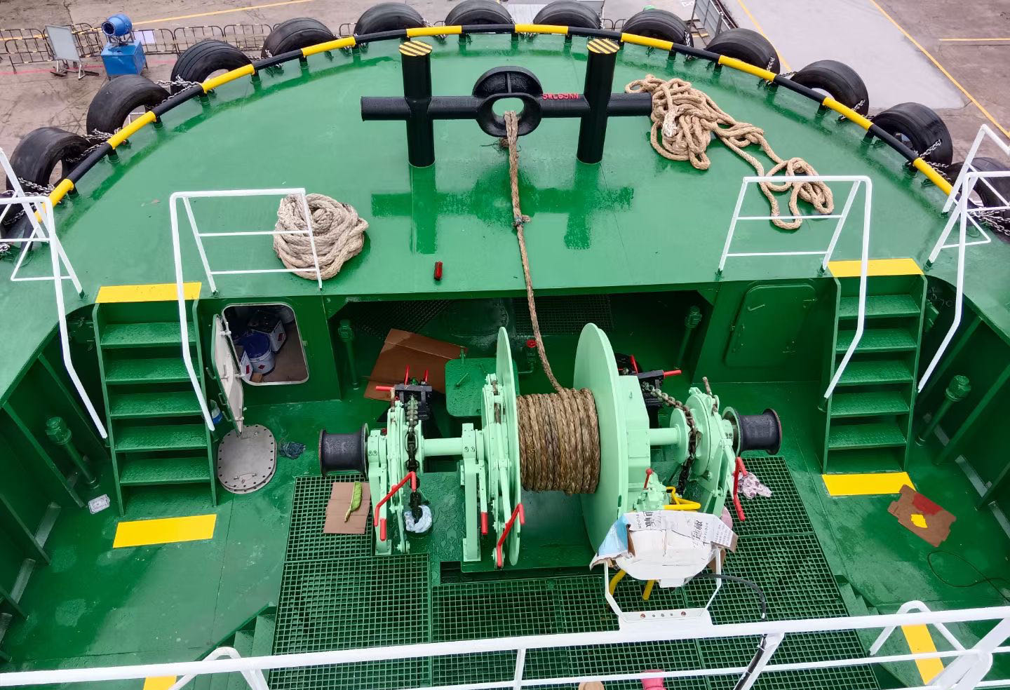 出售新船/近海航区2500BHP拖轮 船舶类型：普通拖船 建造完工：2024年福建造 船级社：CCS入级